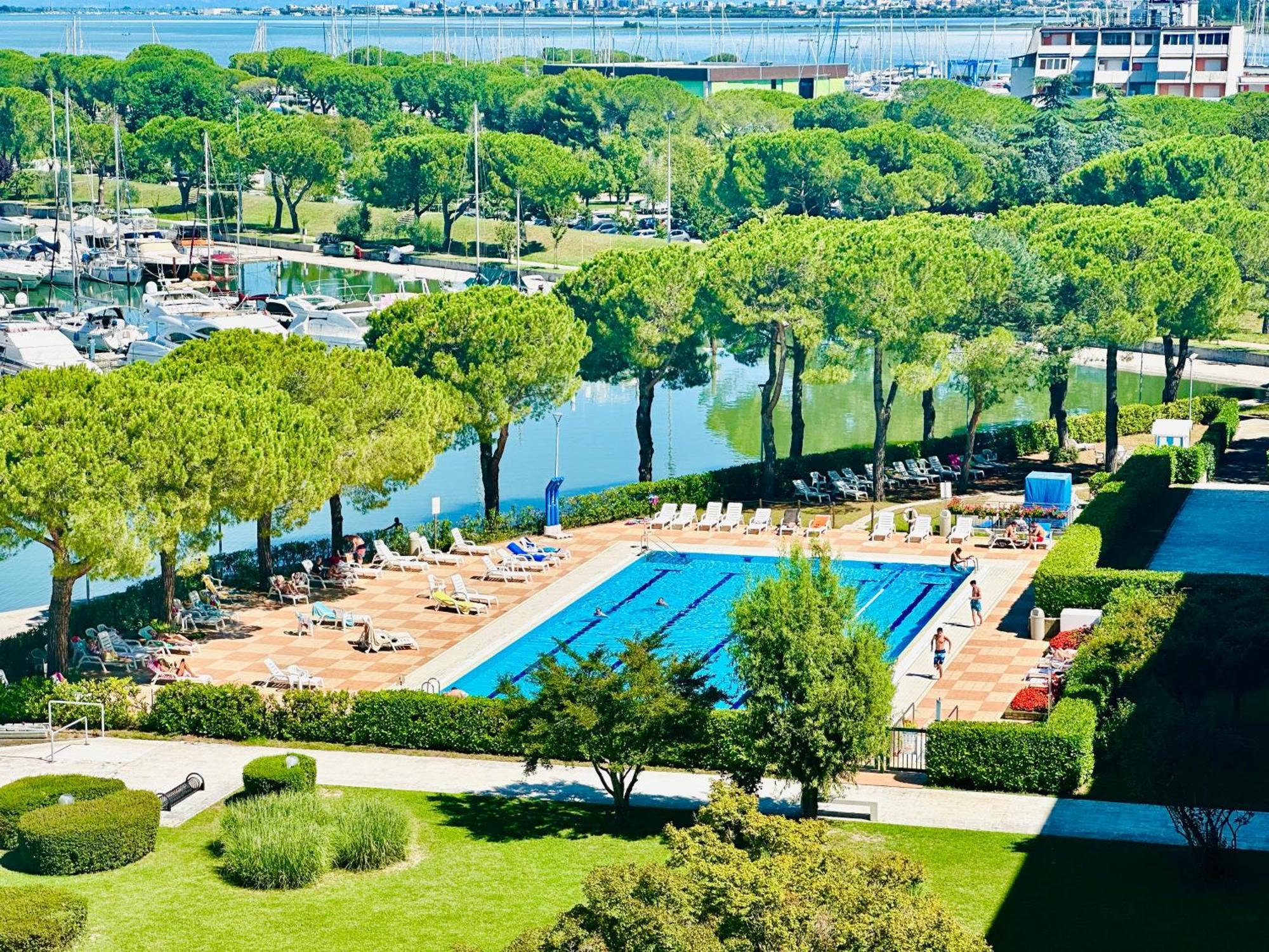 Marina Bay View Apartment Bevazzana Екстериор снимка