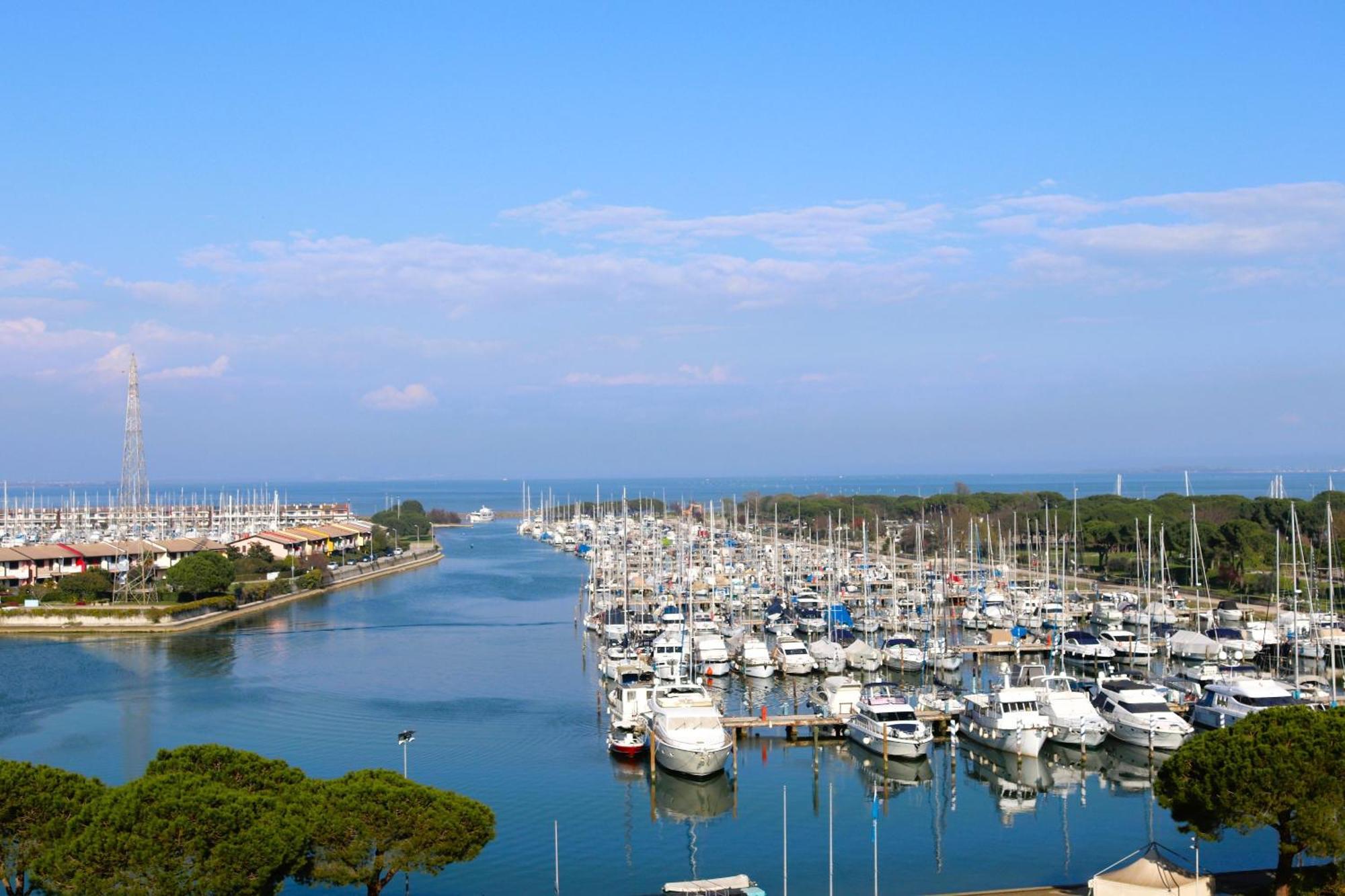 Marina Bay View Apartment Bevazzana Екстериор снимка